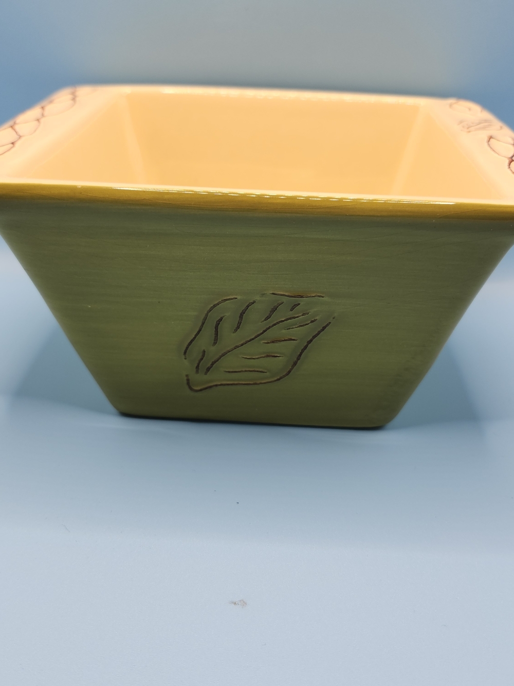 Tastefully Simple Host Collection Dip Bowl Green Leaf Baking Serving Casserole